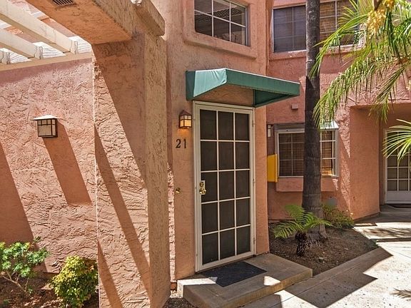 3rd image of 12039 Calle De Leon #21-EL