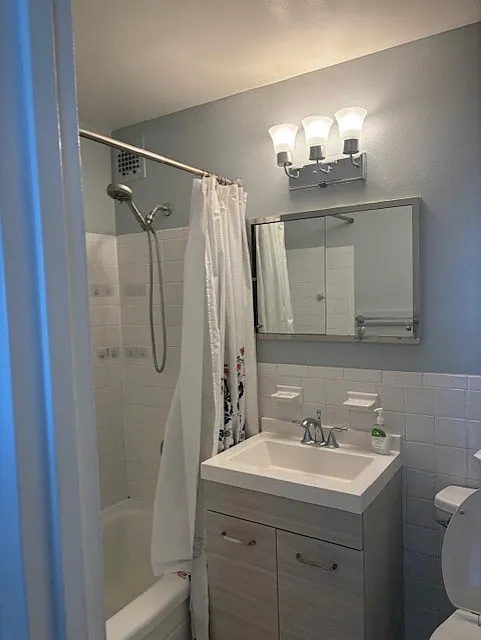 Studio, 477 sqft, $1,800 — Photo 4