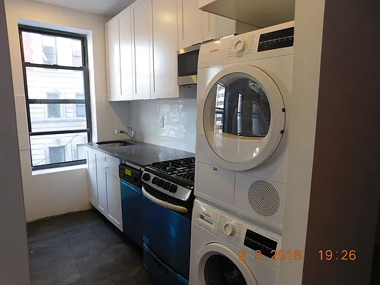 Rented by Sean Mashihi, LREB | media 20