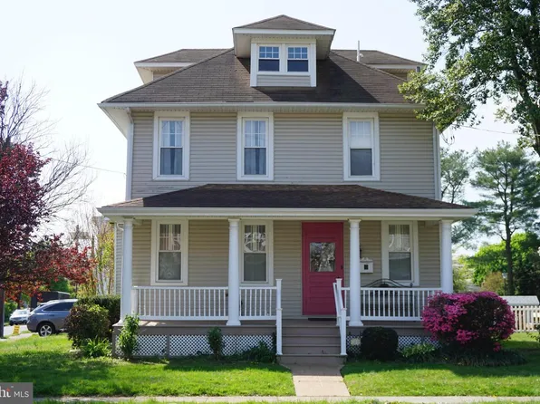 103 W Federal St, Burlington, NJ 08016