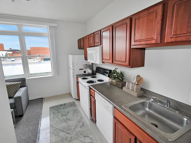 Corner House Lofts — Photo 49