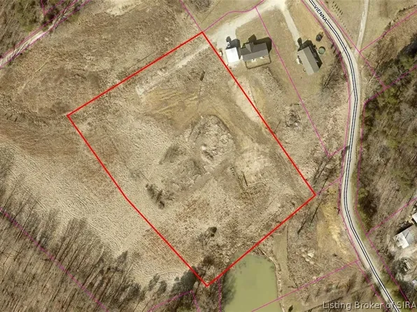  Vienna Road, Charlestown, IN 47111