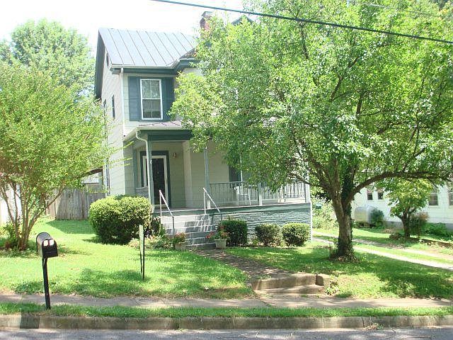 1st image of 34 Lanier Ave