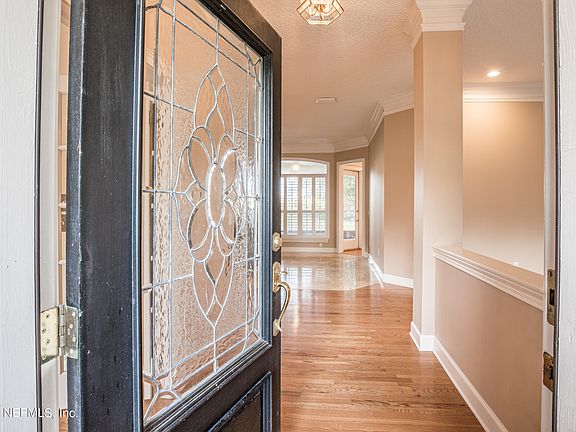 5th image of 11644 Sherborne Cir S