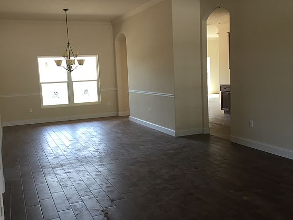 4th image of 17 Huntington Pl