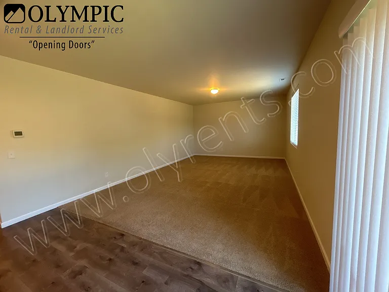 Living Room_08012024