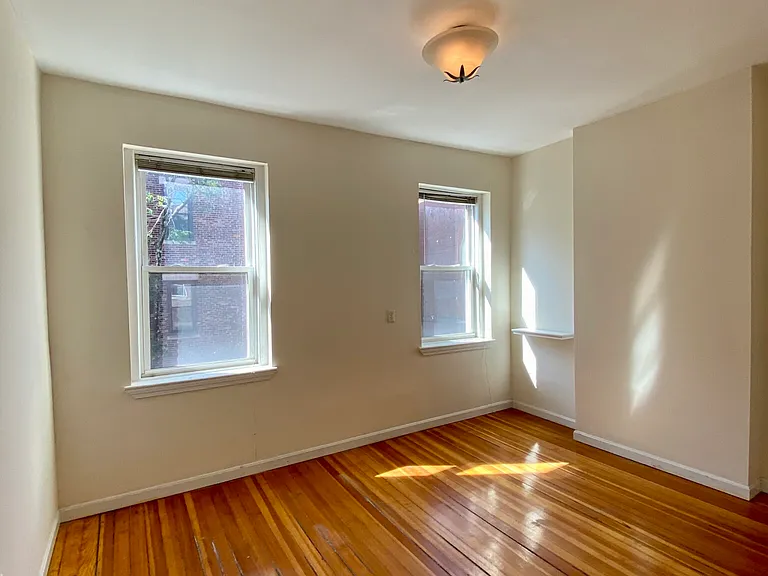 19-21 Aberdeen St #4D — Photo 10