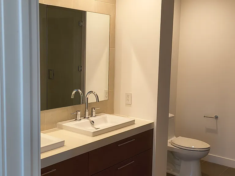 9 Macarthur Pl #N604 — Photo 29
