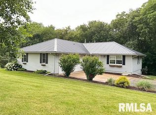 22900 Moens Rd, Atkinson, IL 61235