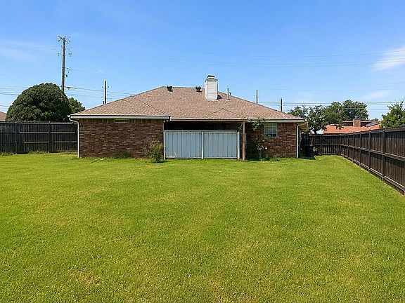 2nd image of 1625 City View Dr