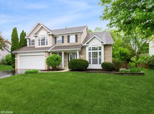 724 Churchill Ln, Oswego, IL 60543