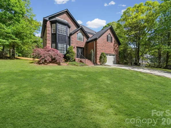 3919 Cherrybrook Dr, Mint Hill, NC 28227