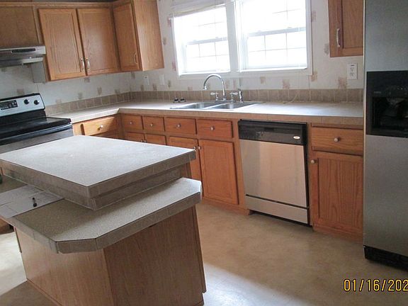 2nd image of 358 SW Whitetail Cir