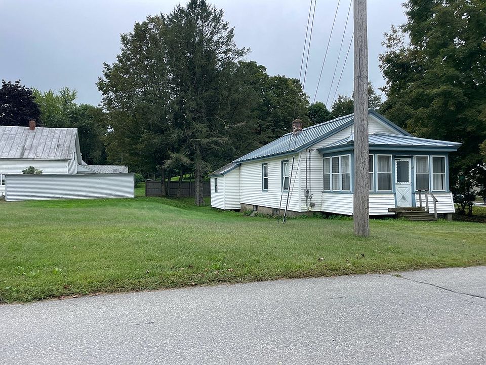 2nd image of 39 Main St