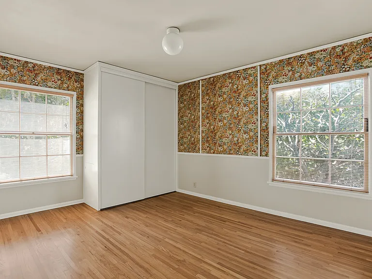 815 N Hidalgo Ave — Photo 8
