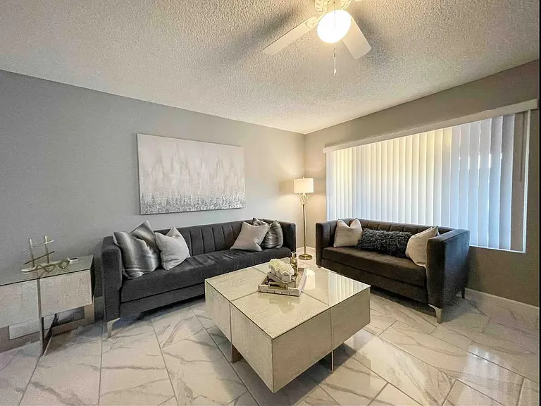 5252 W Lupine Ave — Photo 16