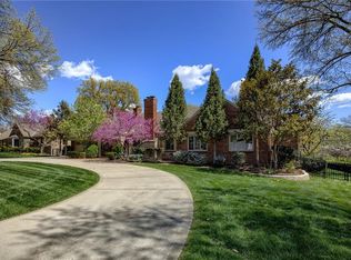 9717 Overbrook Rd, Leawood, KS 66206