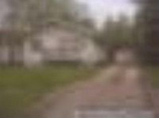 330 W 11th St, Madison, MN 56256