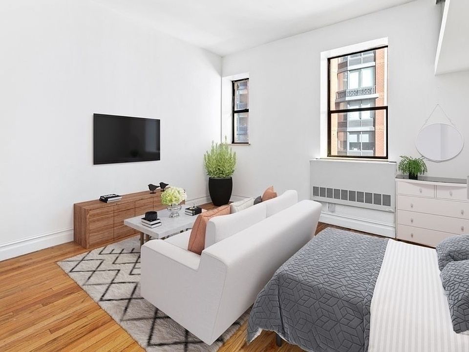1st image of 154 W 70th St #3X