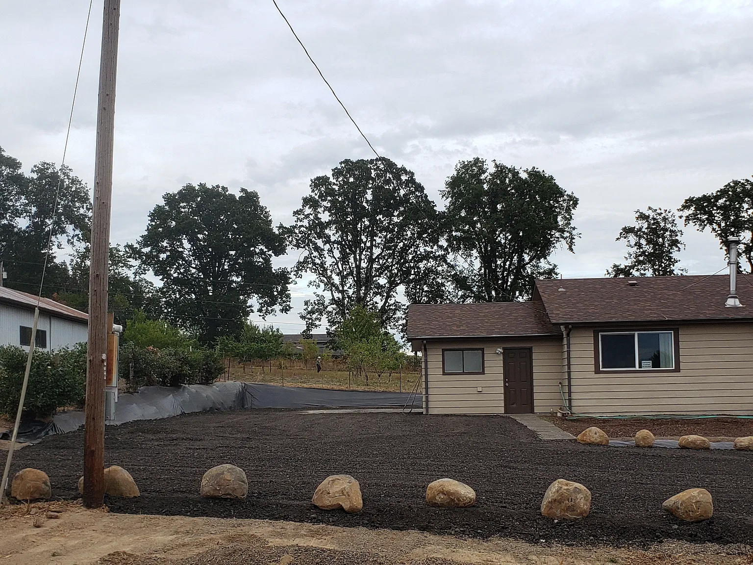 2 bed, 936 sqft, $3,200 — Photo 3