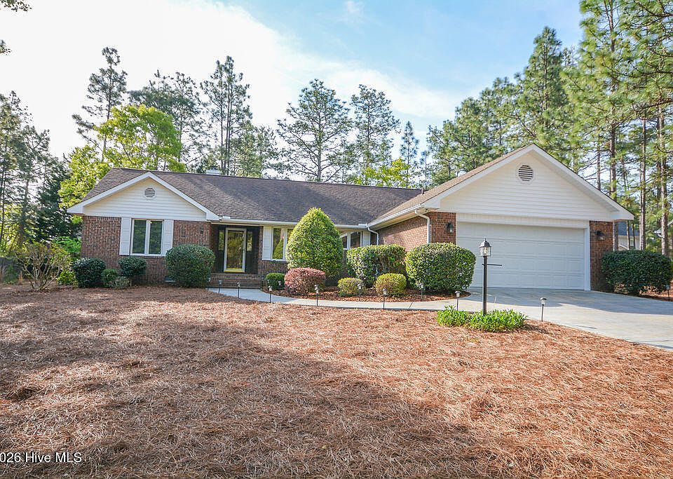 1st image of 6 Spruce Lane