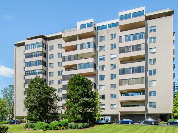 105 Leake Ave APT 34, Nashville, TN 37205