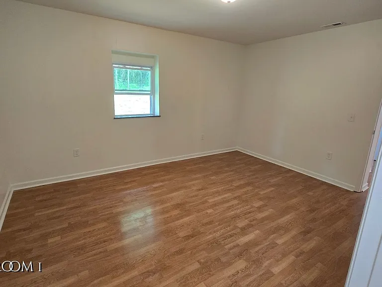 3169 Earhart Rd #B — Photo 14