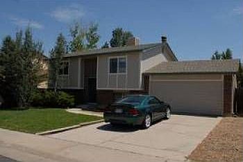 2nd image of 10327 Owens Cir