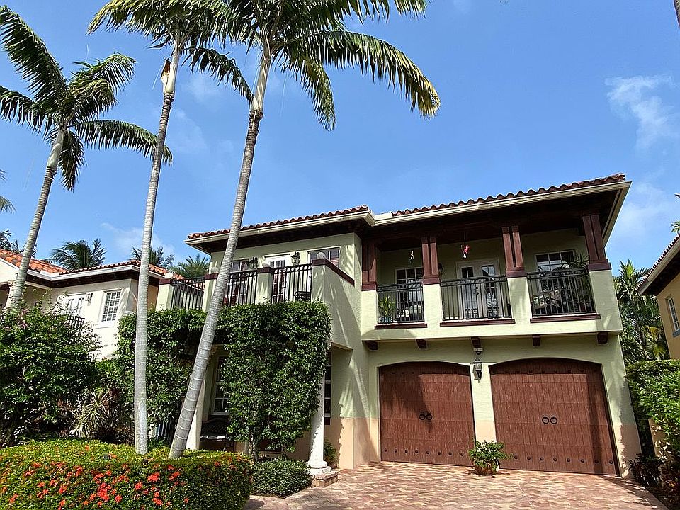 1st image of 1631 Old Palm Ln