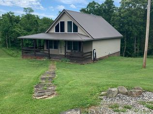 398 Warren Chapel Rd, Fleming, OH 45729