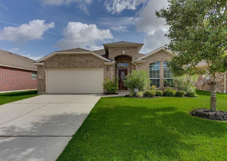 1st image of 21519 Rose Mill Dr