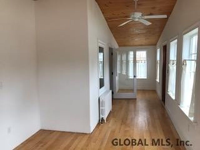 4th image of 3115 ROUTE 9N