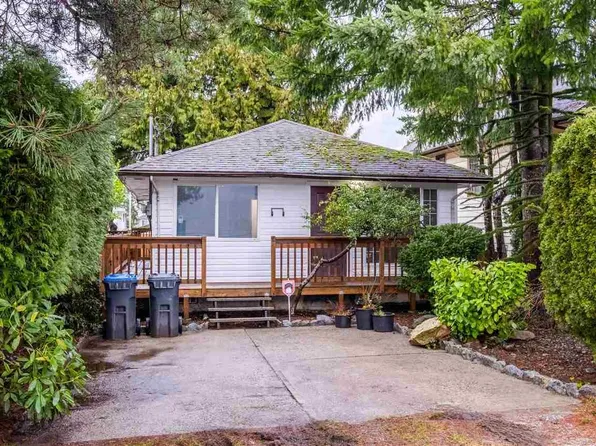 2259 Central Ave, Pt Coquitlam, BC V3C 1V7