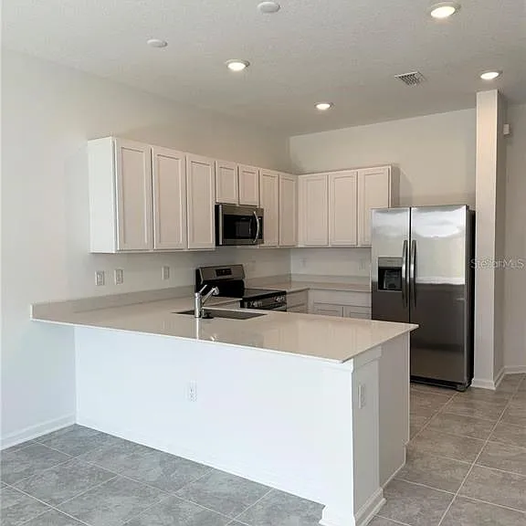2452 Skyline Loop — Photo 7