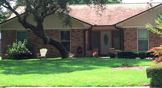 2nd image of 4145 Monteigne Dr