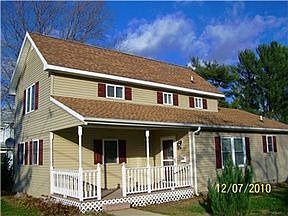 2nd image of 306 Calvin St