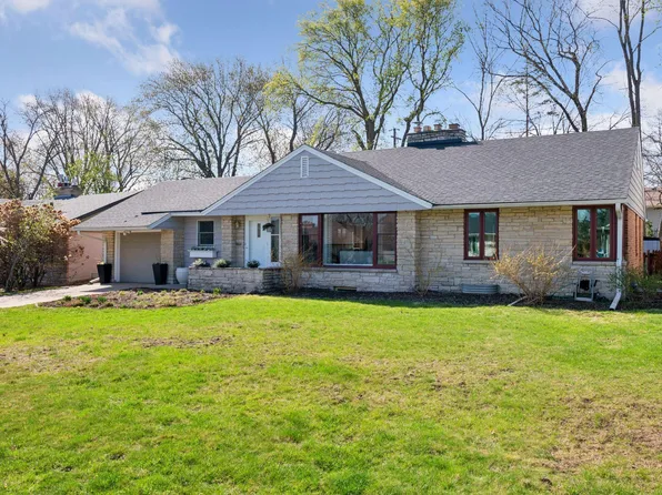 5033 Richmond Dr, Edina, MN 55436