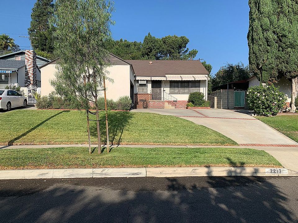 1st image of 2217 Whitney Dr