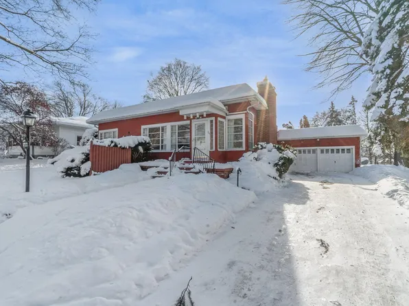 315 Elwell St, Alma, MI 48801