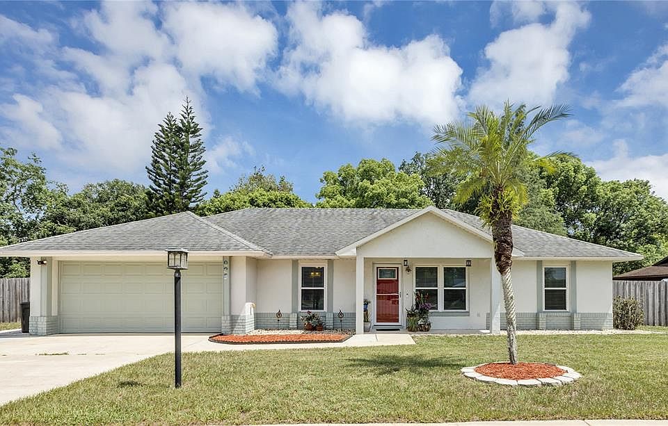 1st image of 925 CARIBBEAN PLACE