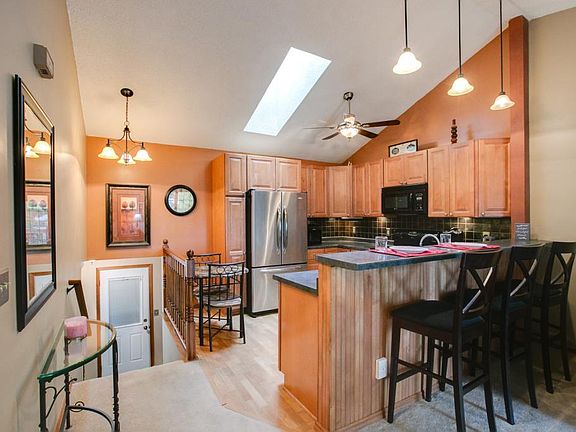 5th image of 1260 Hilltop Ct #0