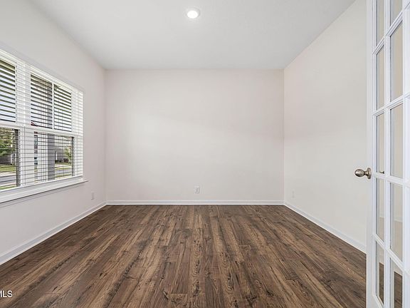 4th image of 444 Brinkleys Way