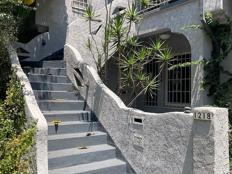 1st image of 1216 S Crescent Heights Blvd