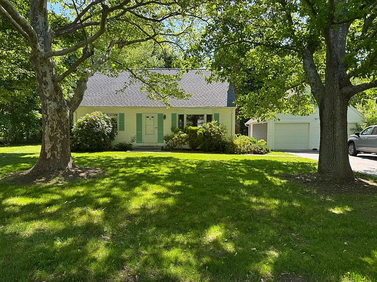 5 Barton Ln — Photo 4
