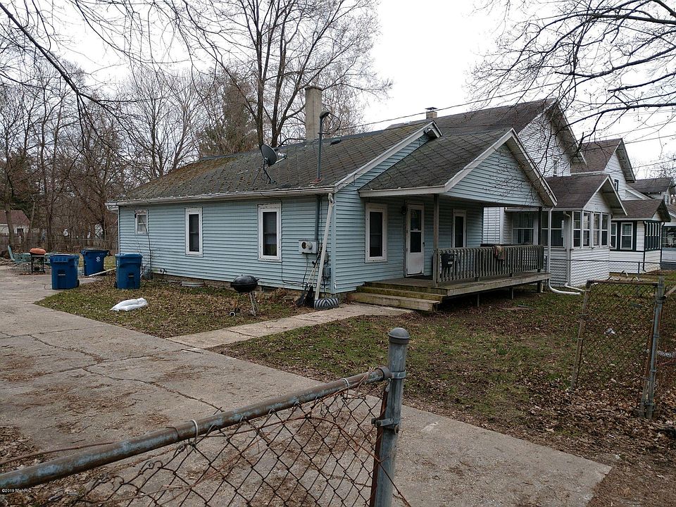 1st image of 530 Wallace Ave