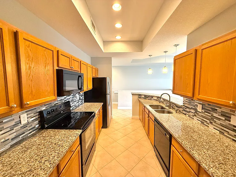 10480 SW Stephanie Way #3203 — Photo 3