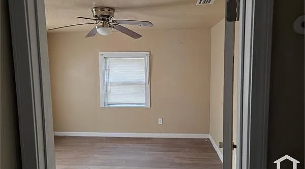 1206 Rich Ave — Photo 4