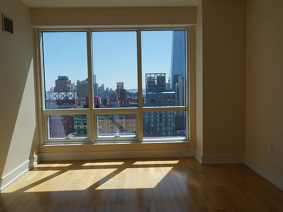 5th image of 350 W 42nd St APT 35E