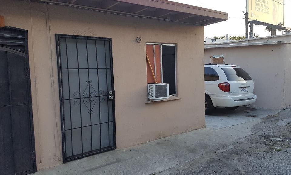 1st image of 6222 Eastern Ave #1/2