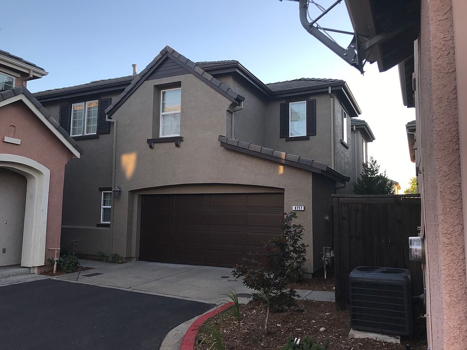 1st image of 8757 Cortina Cir